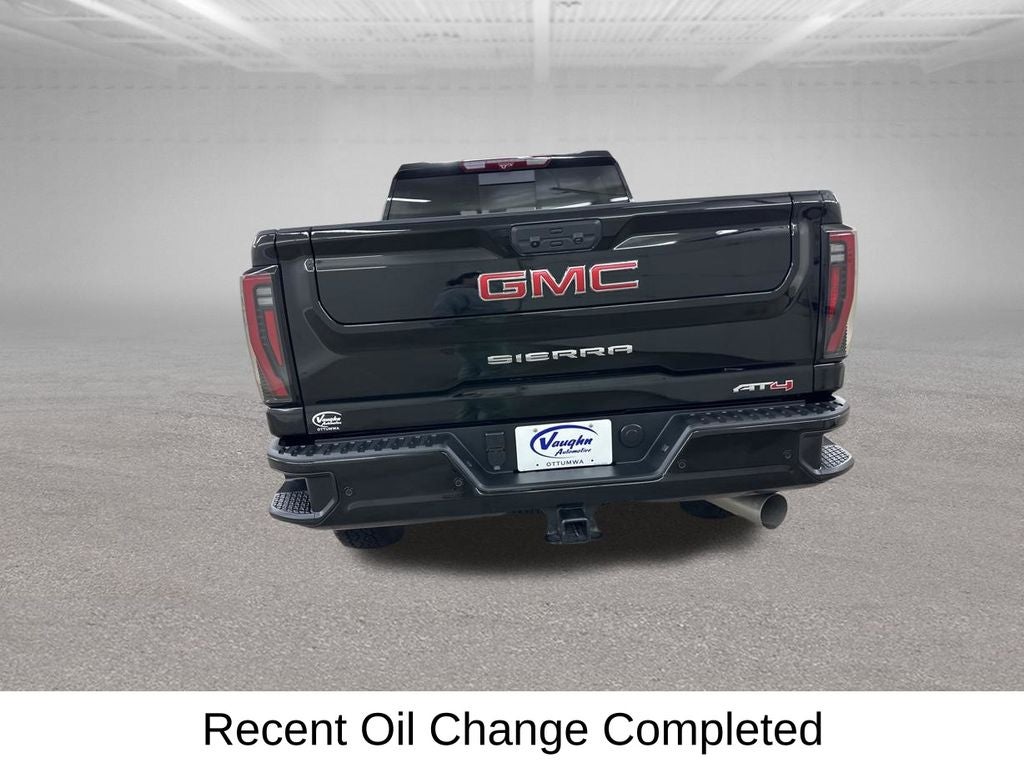 2025 GMC Sierra 2500HD AT4