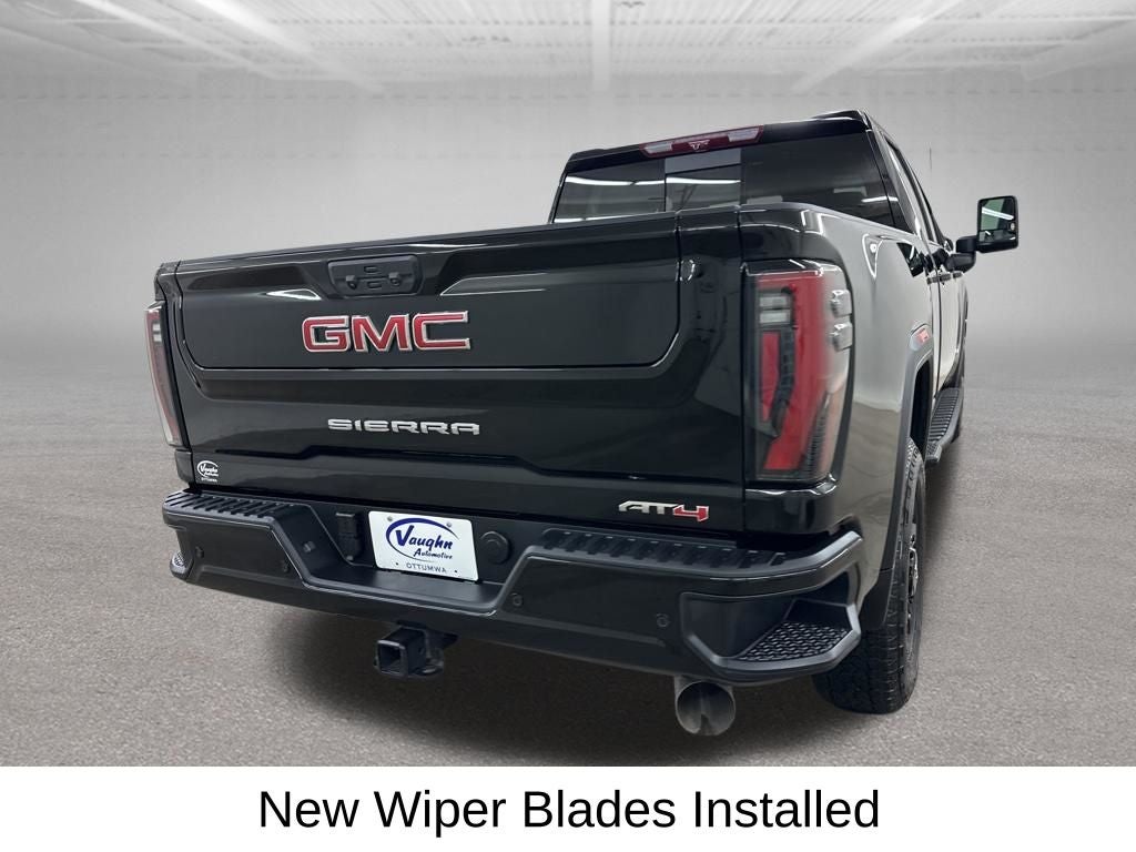 2025 GMC Sierra 2500HD AT4