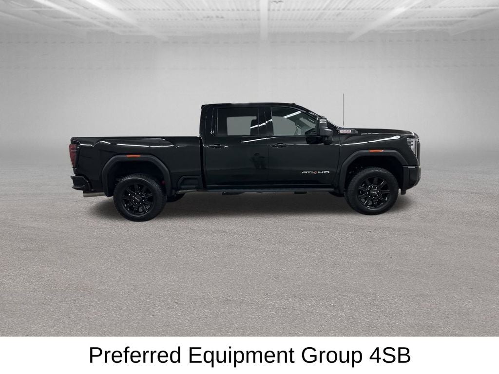2025 GMC Sierra 2500HD AT4
