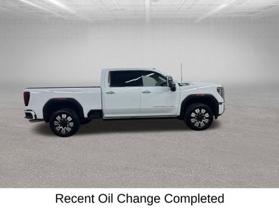 2025 GMC Sierra 2500HD Denali