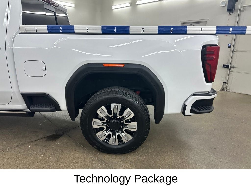 2025 GMC Sierra 2500HD Denali