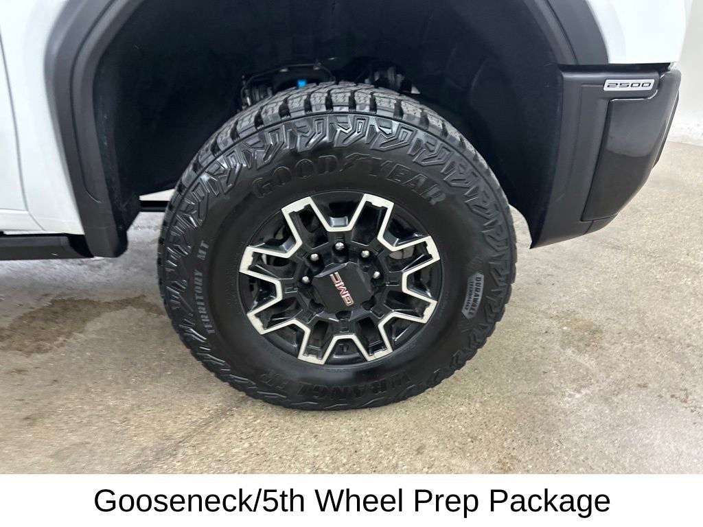 2025 GMC Sierra 2500HD AT4X