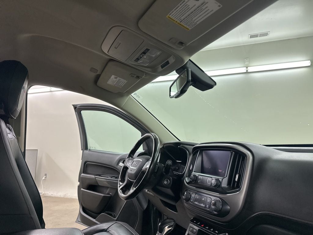 2022 GMC Canyon AT4 w/Leather