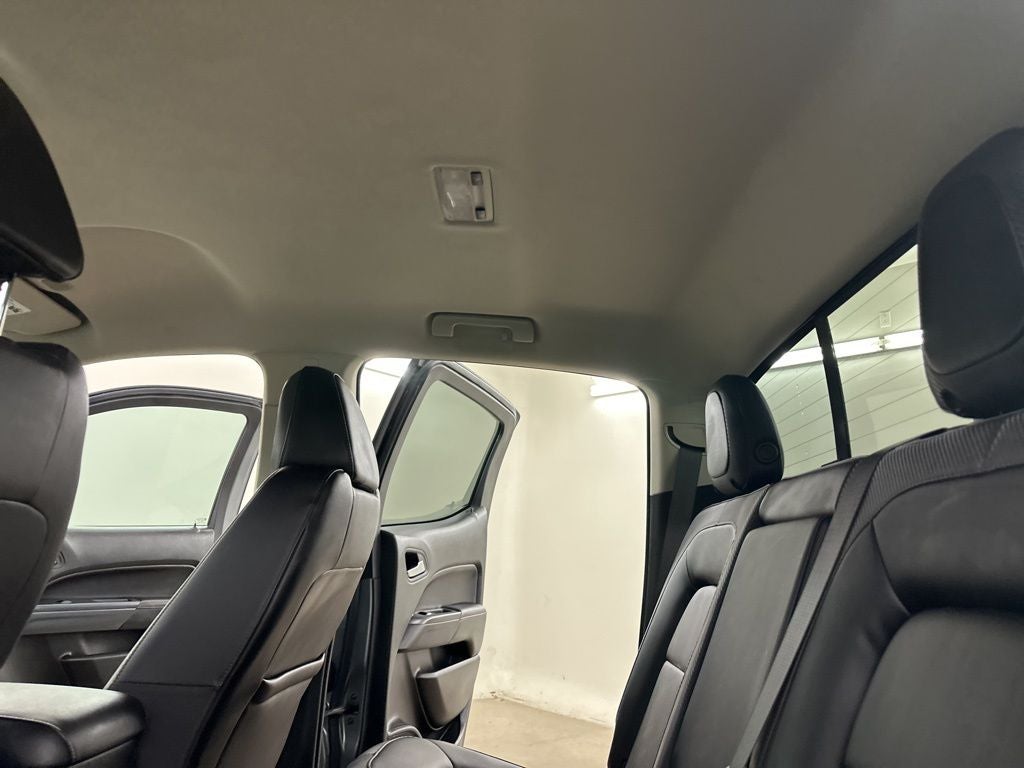 2022 GMC Canyon AT4 w/Leather