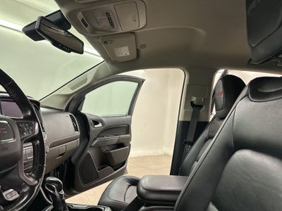 2022 GMC Canyon AT4 w/Leather