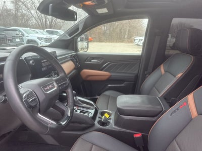 2025 GMC Canyon AT4