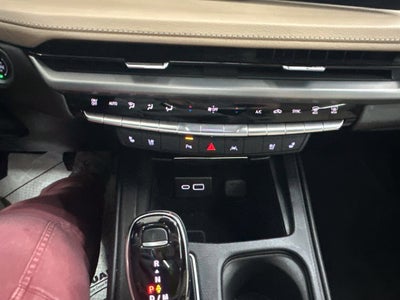2024 Cadillac XT4 Premium Luxury