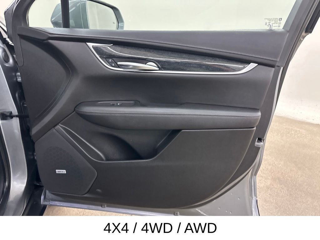 2020 Cadillac XT5 Premium Luxury