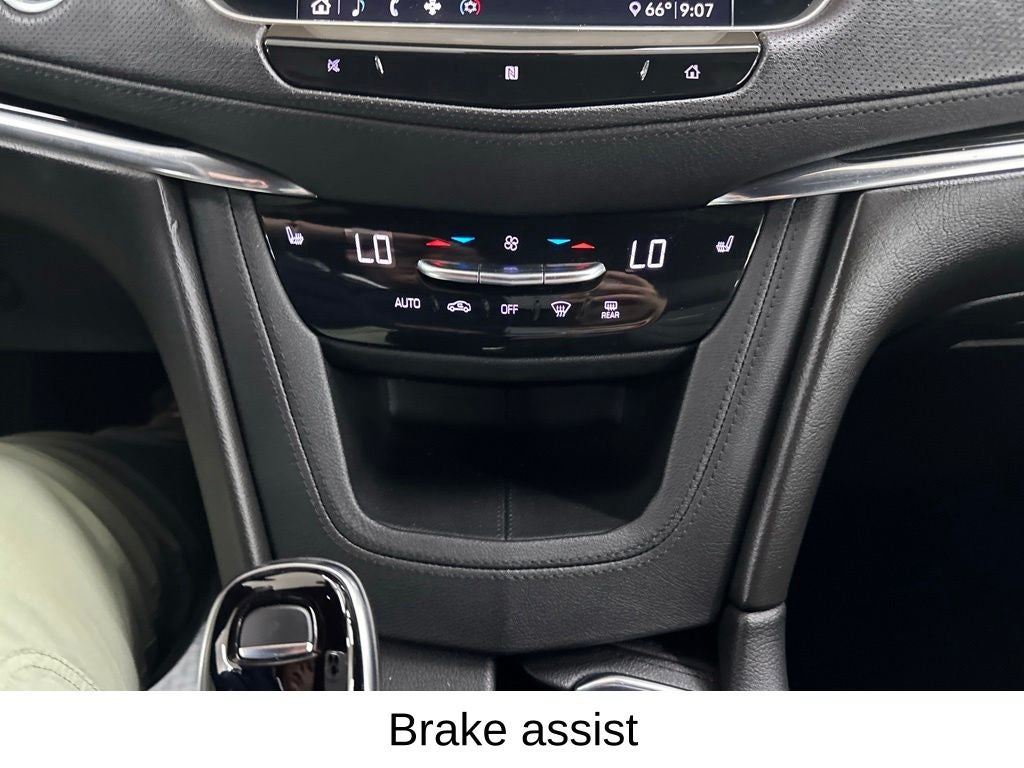 2020 Cadillac XT5 Premium Luxury