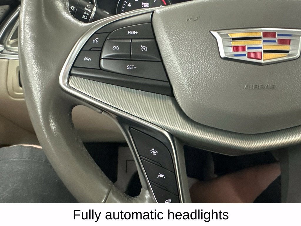 2020 Cadillac XT5 Premium Luxury