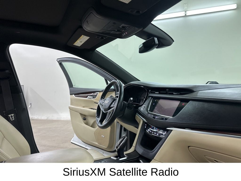 2018 Cadillac XT5 Premium Luxury