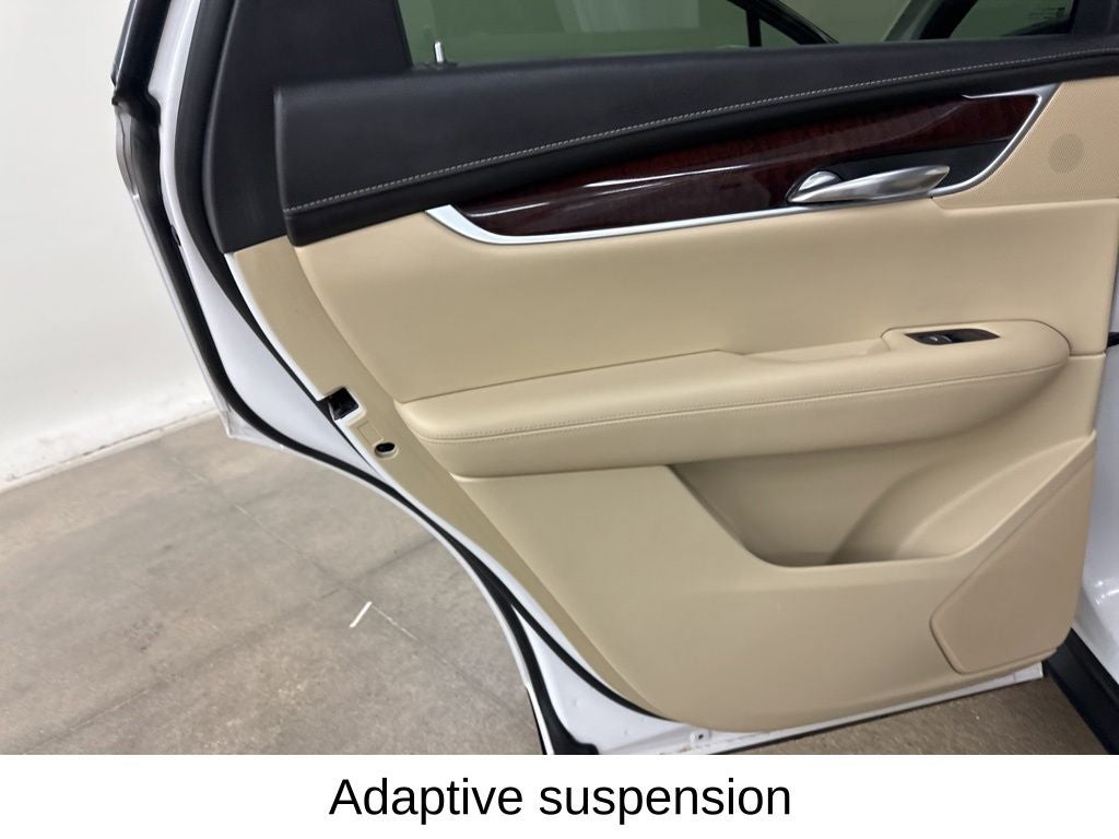 2018 Cadillac XT5 Premium Luxury