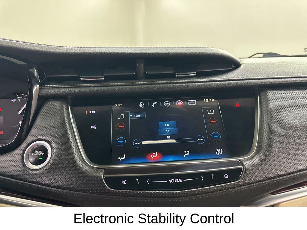 2018 Cadillac XT5 Premium Luxury