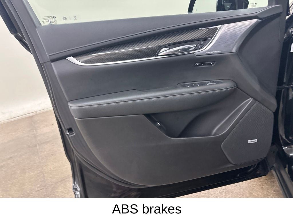 2023 Cadillac XT6 Sport