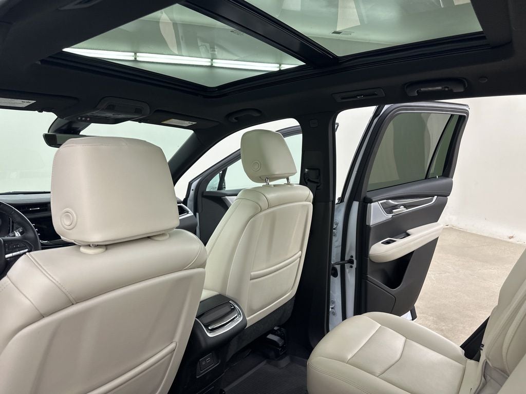 2025 Cadillac XT6 Sport