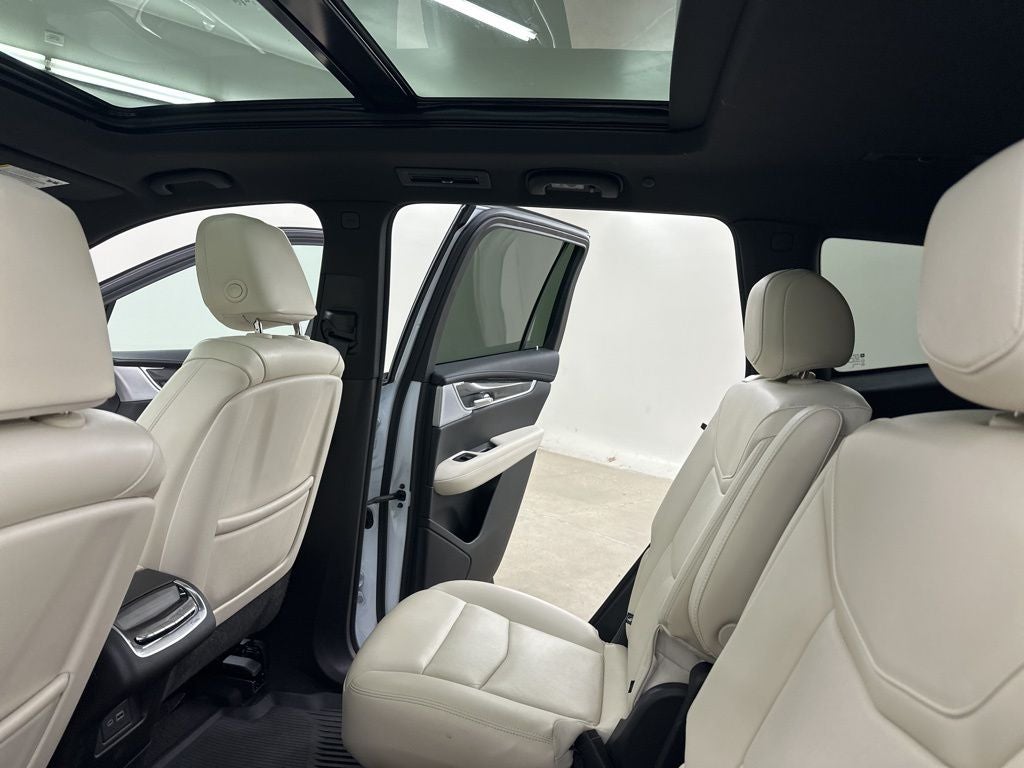 2025 Cadillac XT6 Sport