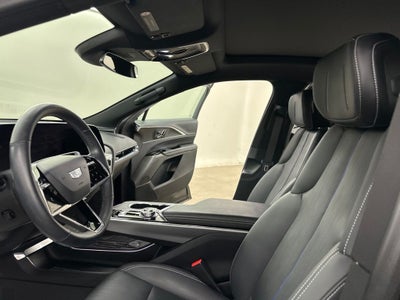 2024 Cadillac LYRIQ Luxury