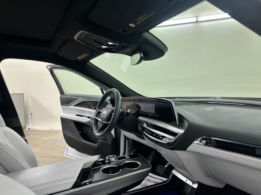2024 Cadillac LYRIQ Luxury