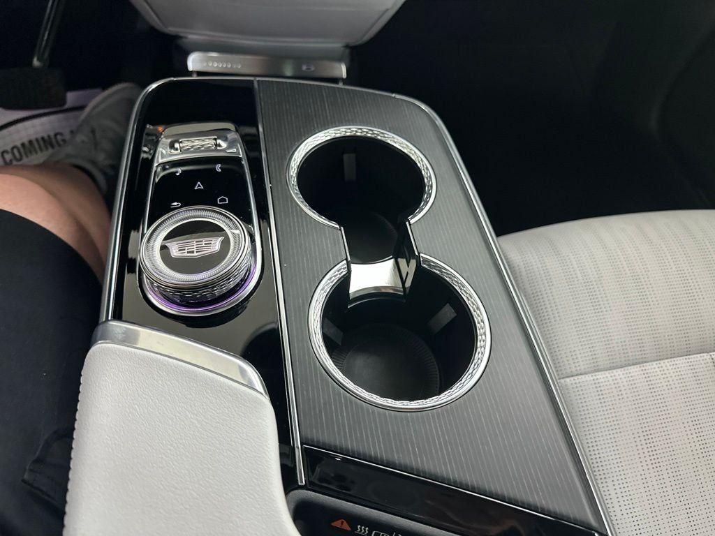 2024 Cadillac LYRIQ Luxury