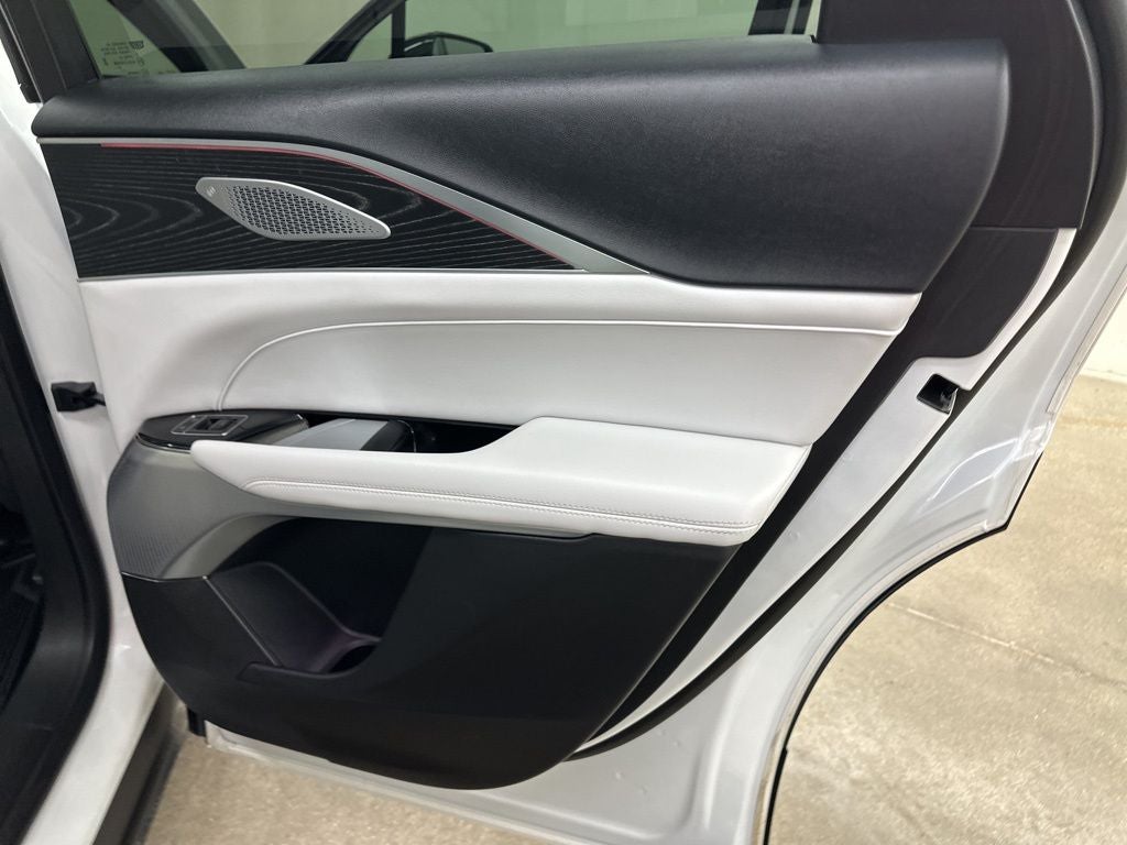 2025 Cadillac LYRIQ Luxury