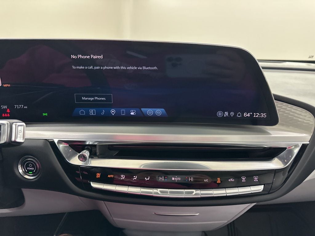 2025 Cadillac LYRIQ Luxury