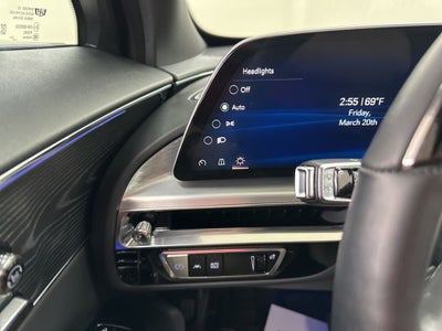 2024 Cadillac LYRIQ Luxury Luxury 3