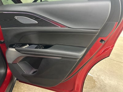 2025 Cadillac LYRIQ Luxury