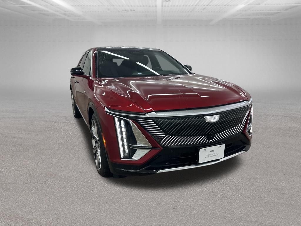 Used 2025 Cadillac LYRIQ Luxury 3 with VIN 1GYKPTRL0SZ301878 for sale in Ottumwa, IA