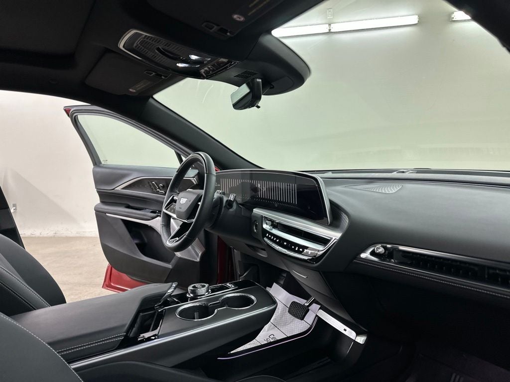 2025 Cadillac LYRIQ Luxury