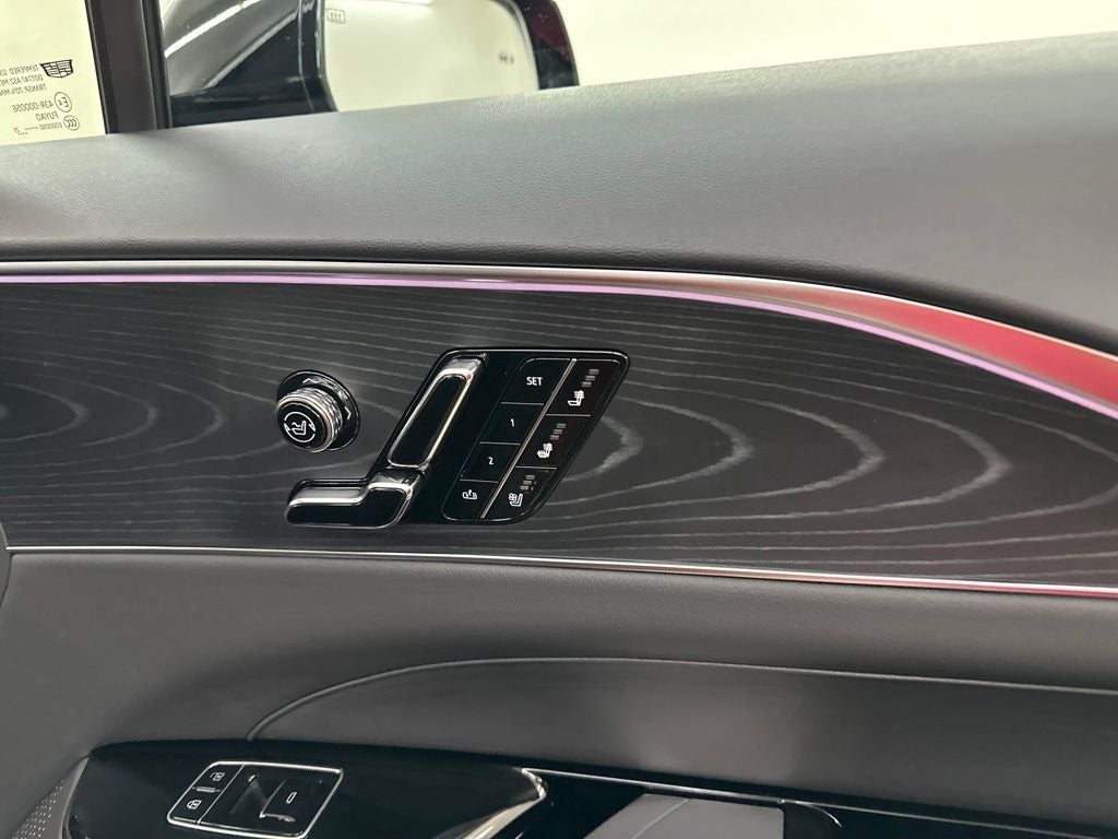 2025 Cadillac LYRIQ Luxury