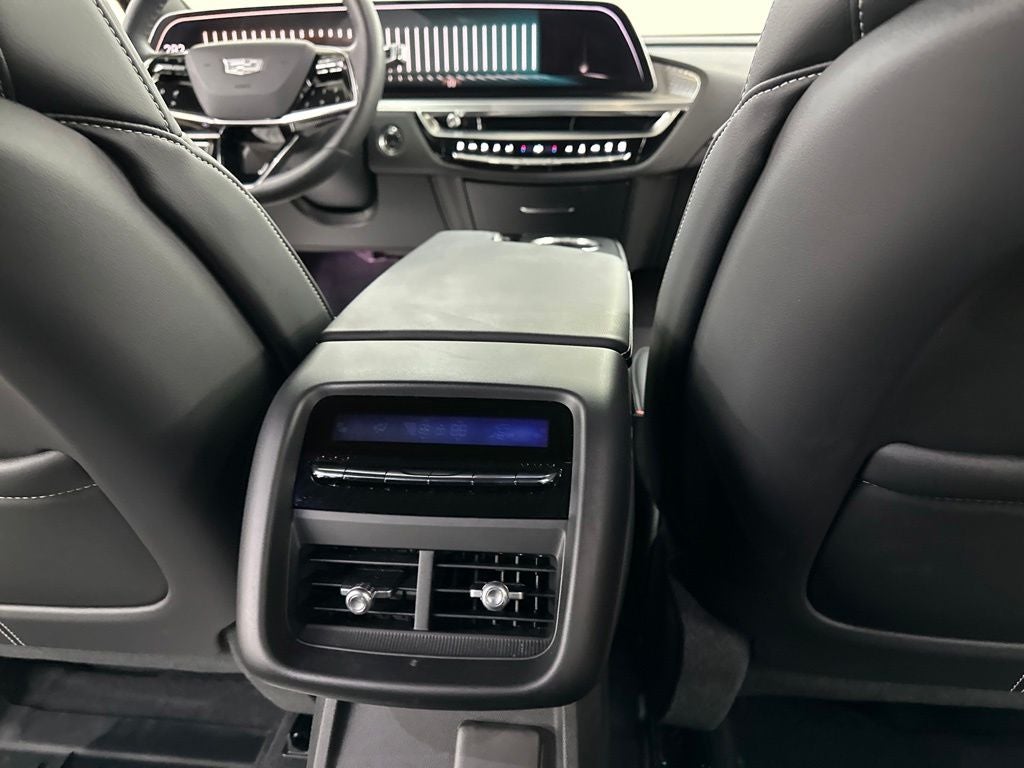 2025 Cadillac LYRIQ Luxury