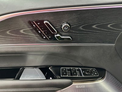 2025 Cadillac LYRIQ Luxury