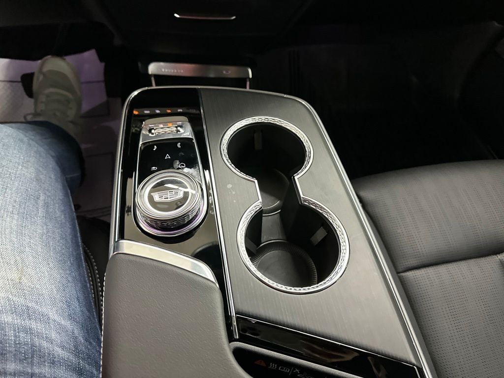 2025 Cadillac LYRIQ Luxury