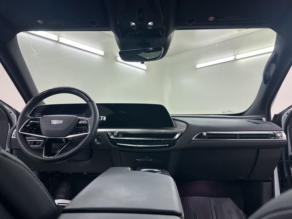 2025 Cadillac LYRIQ Luxury