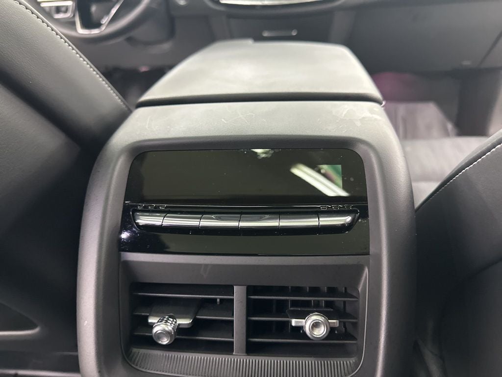2025 Cadillac LYRIQ Luxury