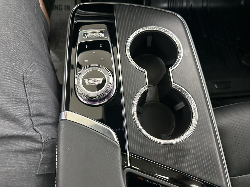 2025 Cadillac LYRIQ Luxury