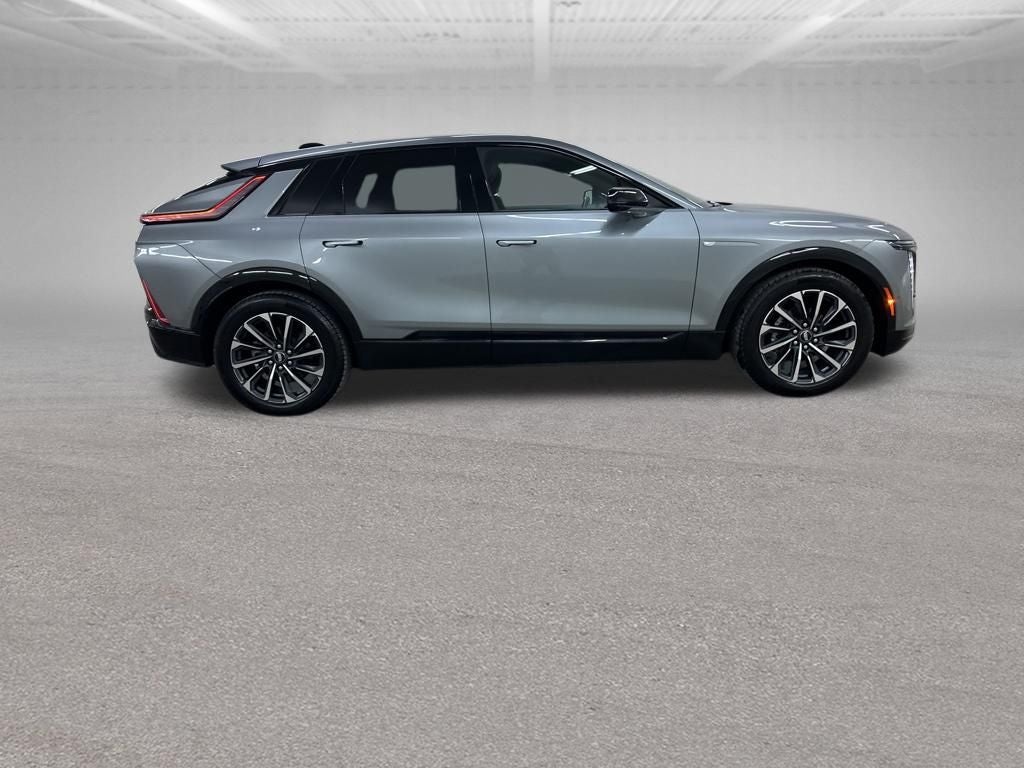 2025 Cadillac LYRIQ Sport Sport 2