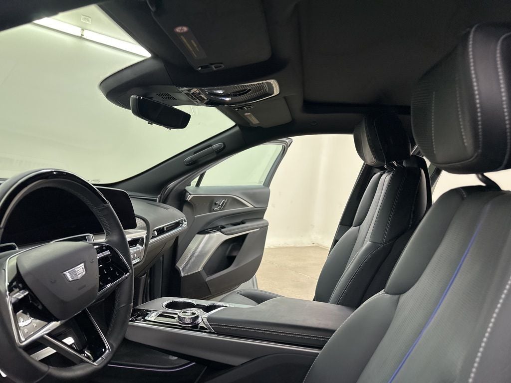 2025 Cadillac LYRIQ Sport Sport 2