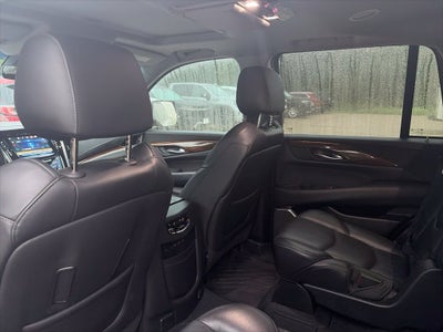 2019 Cadillac Escalade Luxury