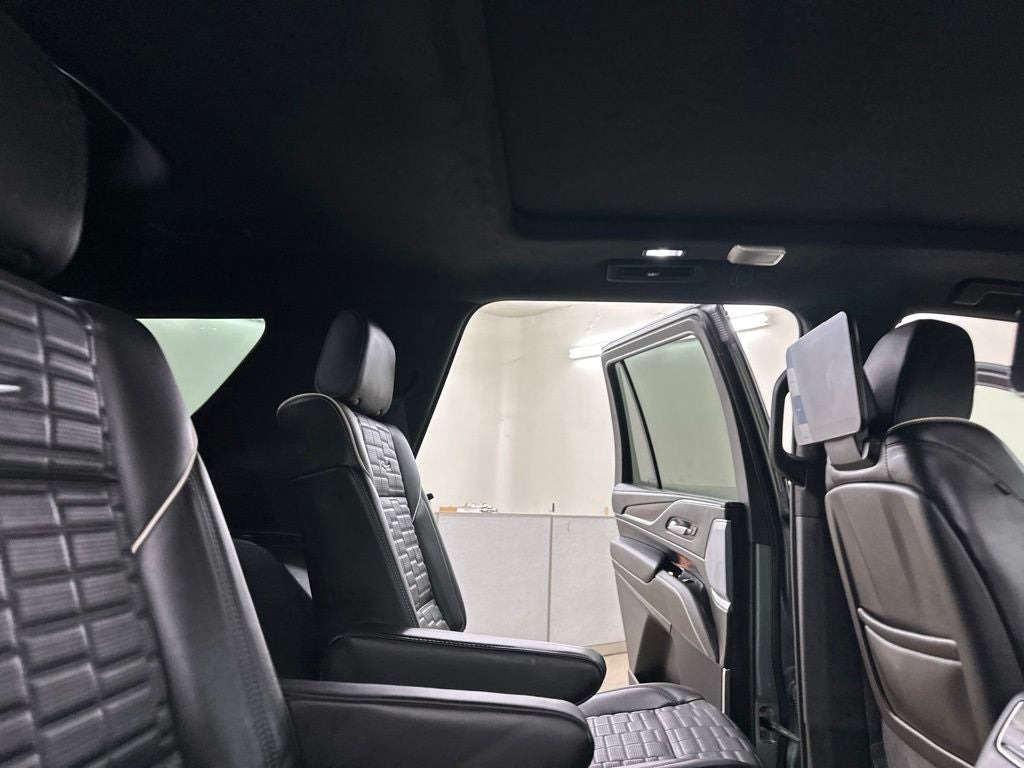 2024 Cadillac Escalade Premium Luxury Platinum