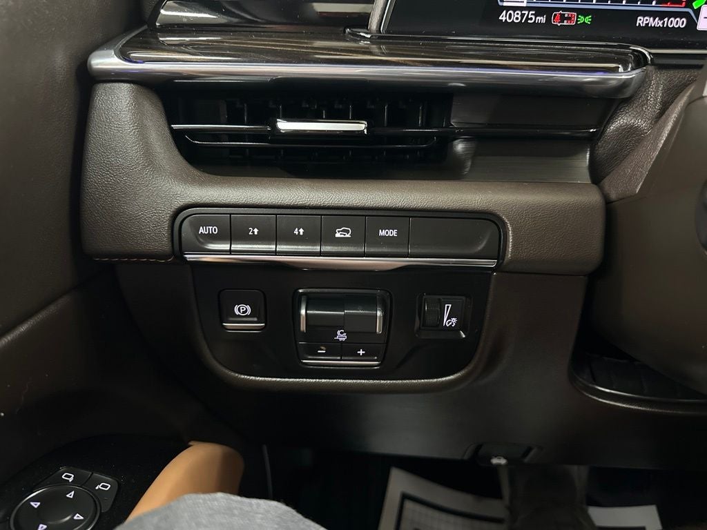 2023 Cadillac Escalade Sport