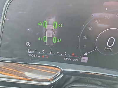 2023 Cadillac Escalade ESV Premium