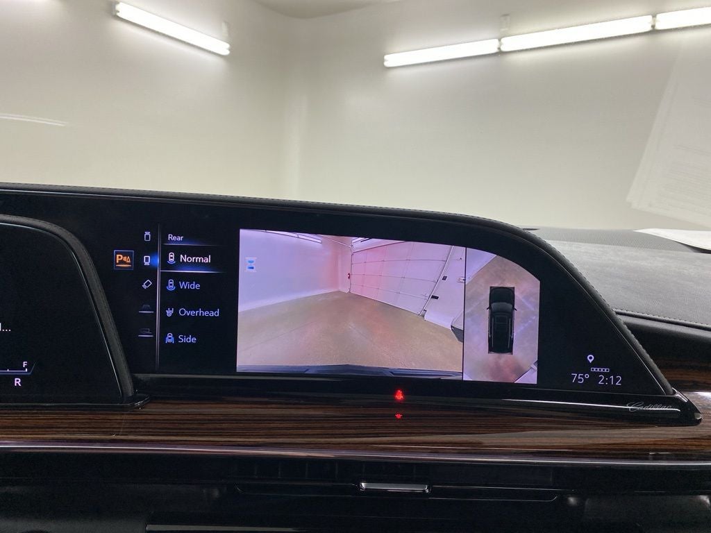 2023 Cadillac Escalade ESV Premium