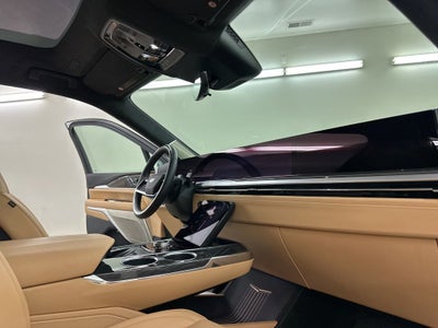 2025 Cadillac ESCALADE IQ Sport 2