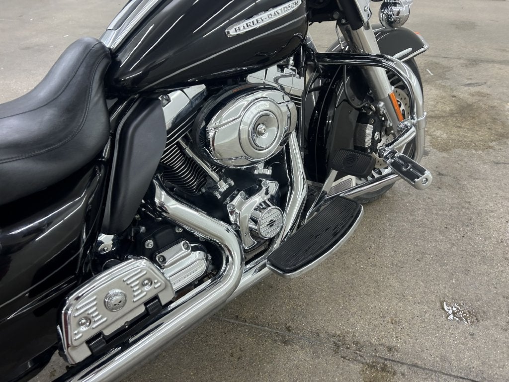 2013 Harley-Davidson Electra Glide Ultra Limited Touring