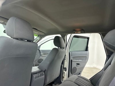 2005 Jeep Grand Cherokee Laredo