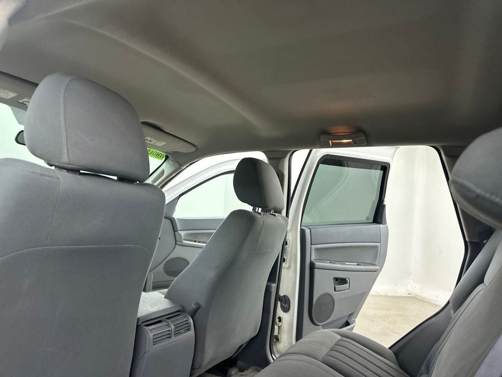 2005 Jeep Grand Cherokee Laredo