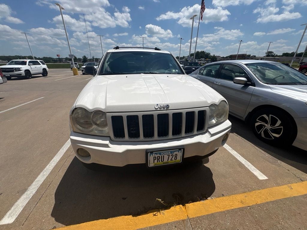 2005 Jeep Grand Cherokee Laredo