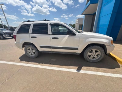 2005 Jeep Grand Cherokee Laredo