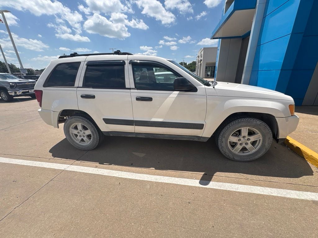 2005 Jeep Grand Cherokee Laredo